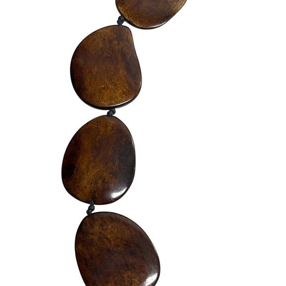Chunky Brown Wooden Bead Necklace With Lobster Clasp Closure - Picture 2 of 3